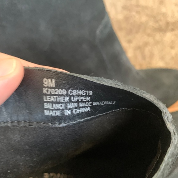 Kork-Ease Laura Black Suede Western Style Ankle Wedge Boots Sz.9 - Picture 8 of 12